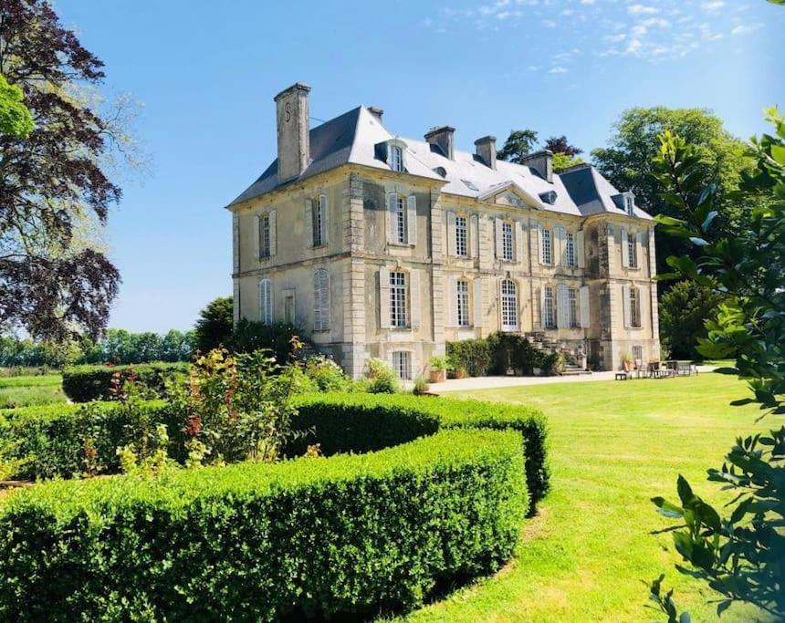 Charming 18Th Century Chateau, Near Bayeux In Calvados, Normandie Livry  Exterior photo