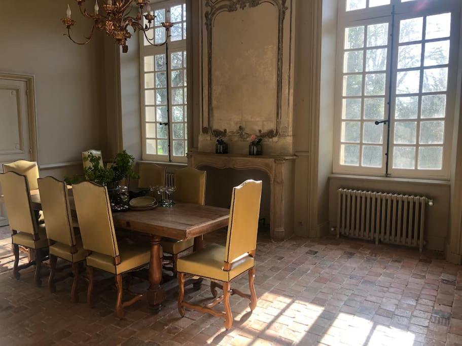 Charming 18Th Century Chateau, Near Bayeux In Calvados, Normandie Livry  Exterior photo